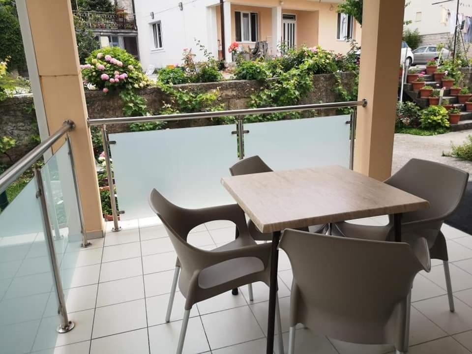 Apartmani Becici Zimmer foto