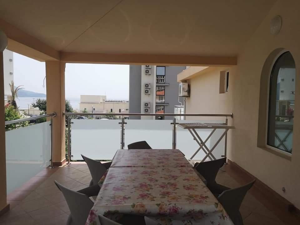 Apartmani Becici Exterior foto