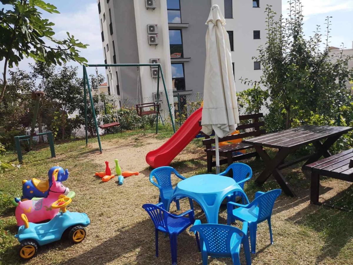 Apartmani Becici Exterior foto